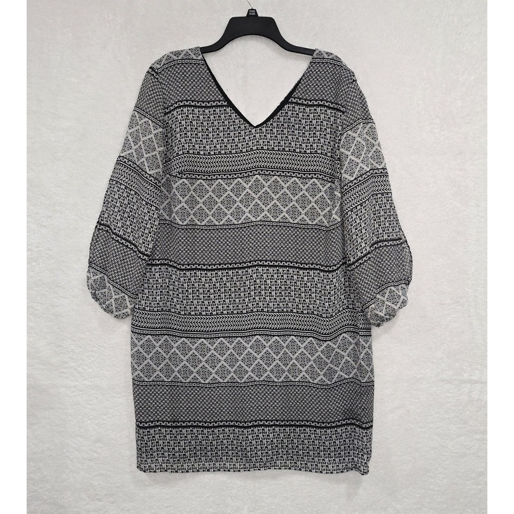 SOHO Apparel LTD Women's Plus 2X Geometric‎ Tunic Black/White 3/4 Balloon Sleeve